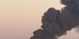 غارات جوية إسرائيلية عنيفة على مدينة مشهد الإيرانية الان واستهداف طائرة للتتزود بالوقود في مطار مشهد شمال شرقي إيران والجيش الإسرائيلي يقول الهجوم على مطار مشهد الإيراني تم على بعد 2300 كيلومتر عن إسرائيل و هو الهجوم الابعد لنا حتى الان.