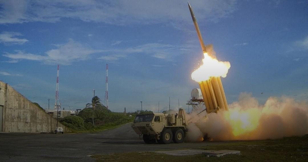 *واشنطن ترسل مدمّرات لتعزيز دفاعات إسرائيل في مواجهة الصواريخ الإيرانية’*