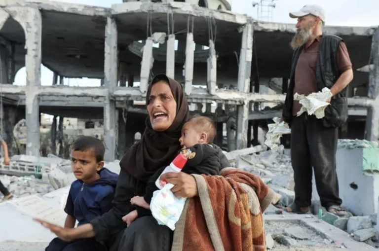 *ستارمر: الوضع في غزة لا يُحتمل وأونروا تحصي 50 ألف طفل بين قتيل’ وجريح أخبار حزينة تعكس عمق الكارثة الإنسانية المتفاقمة في القطاع*