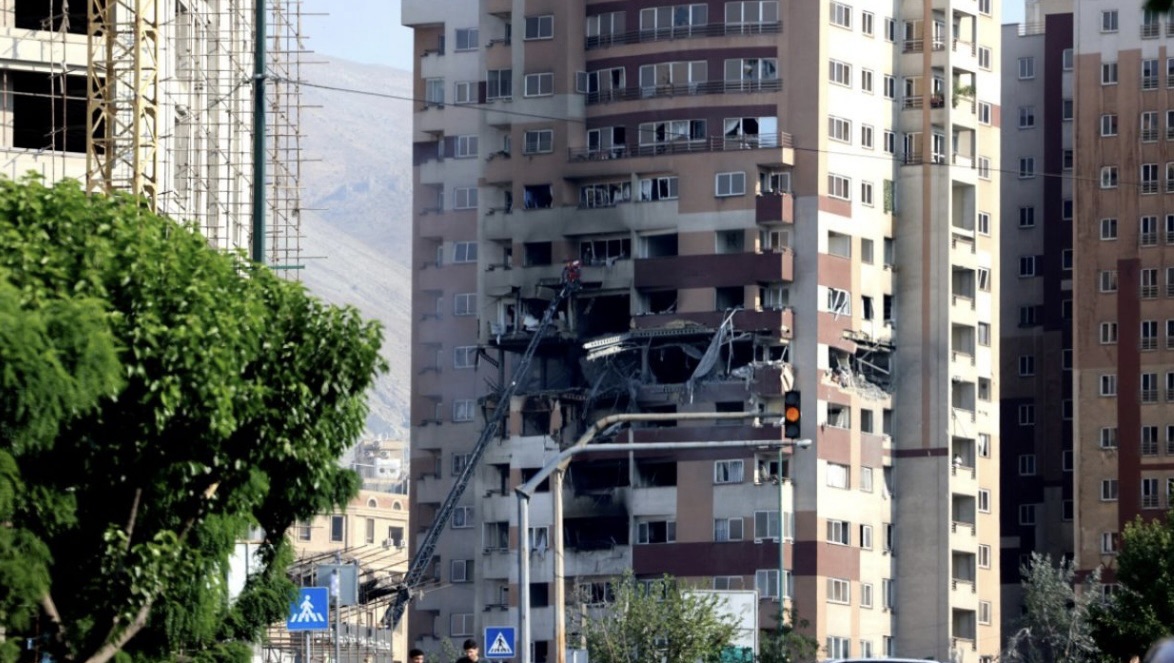 *وكالة فارس عن مصدر ايراني’: الرد الحقيقي على إسرائيل’ سيكون في الوقت المناسب*