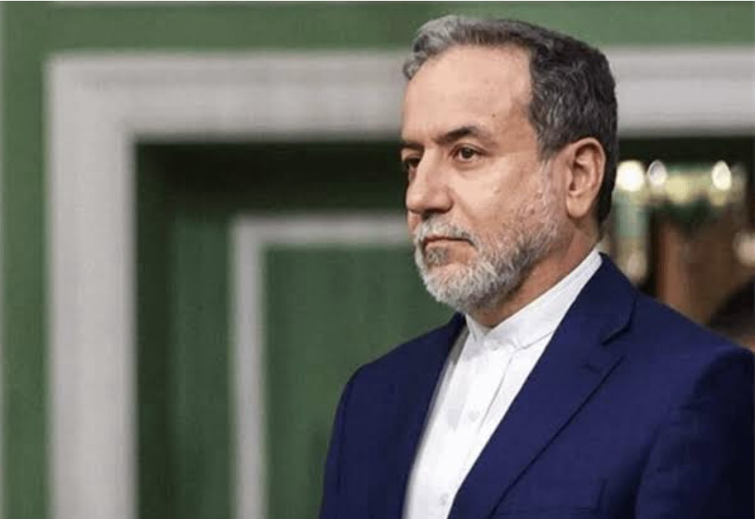 *وزير الخارجية الإيراني’ عباس عراقجي: لقاء سيجمع بين الوفد الإيراني’ ووزراء خارجية دول الترويكا الأوروبية ومسؤولة السياسة الخارجية في الاتحاد الأوروبي في جنيف غداً*