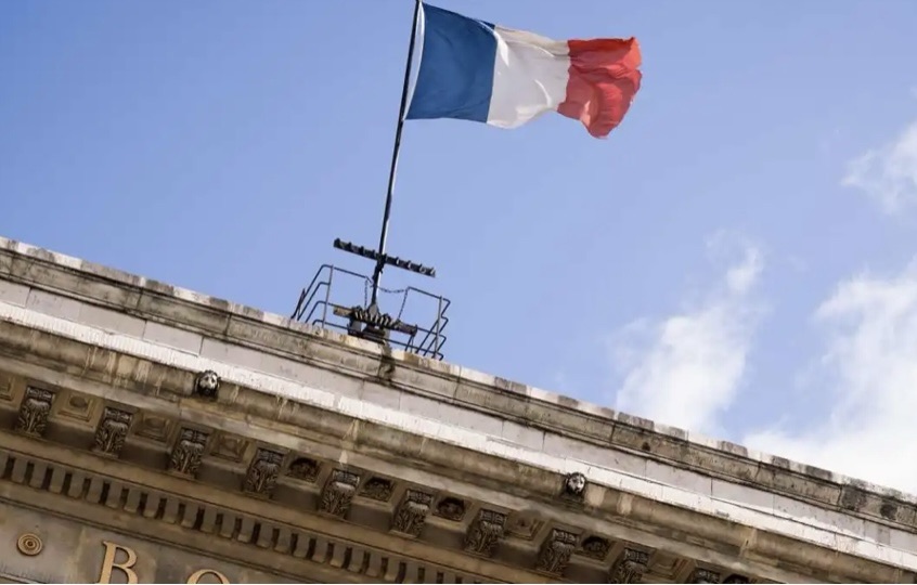 *الدين العام الفرنسي يتجاوز 3.3 تريليون يورو… وعجز مالي من بين الأسوأ في منطقة اليورو*