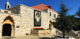 السياحة الدينية في لبنان: مصدر للإيمان والمعرفة