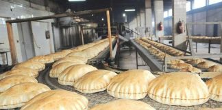 نقابة عمال المخابز تحذّر: رغيف الخبز ليس مجالًا للاستهتار!.