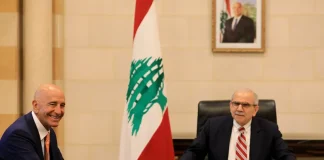 قلق يرافق “هدوء” توم برّاك.. فكيف يُمكن تفسير سلوك الرجل الذي خالف كل التوقّعات؟