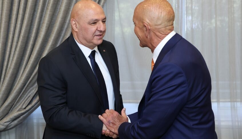 *الموفد الأميركي: الجنوب بحاجة إلى تنمية… والحكومة الحالية ليست فاسدة*