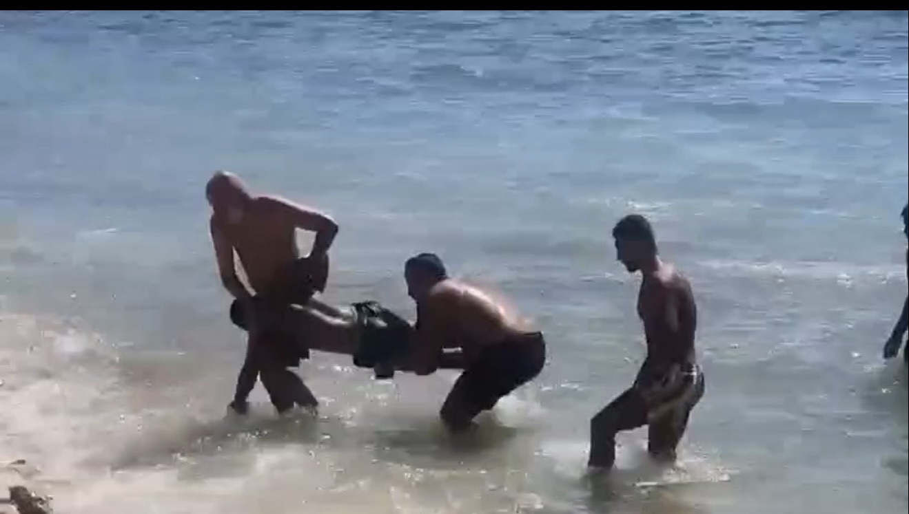 *نهاية مأساوية: العثور على جثة الشاب العراقي بعد غرقه في بحر المدفون*