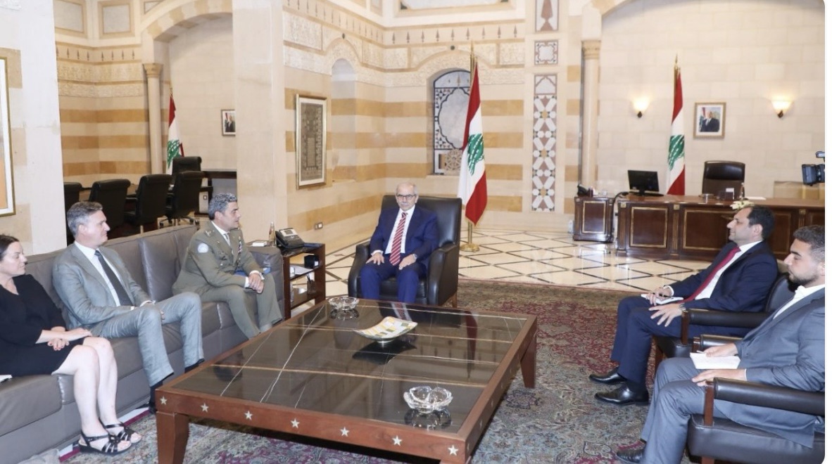*الرئيس نواف سلام التقى قائد “اليونيفيل”: تأكيد على الالتزام بالقرار 1701 وطلب رسمي بتمديد التفويض حتى 2026*