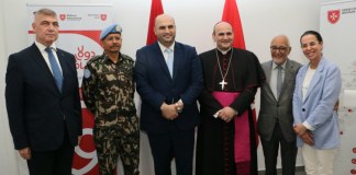 عيادات تخصصية نقالة أطلقتها منظمة “فرسان مالطا”