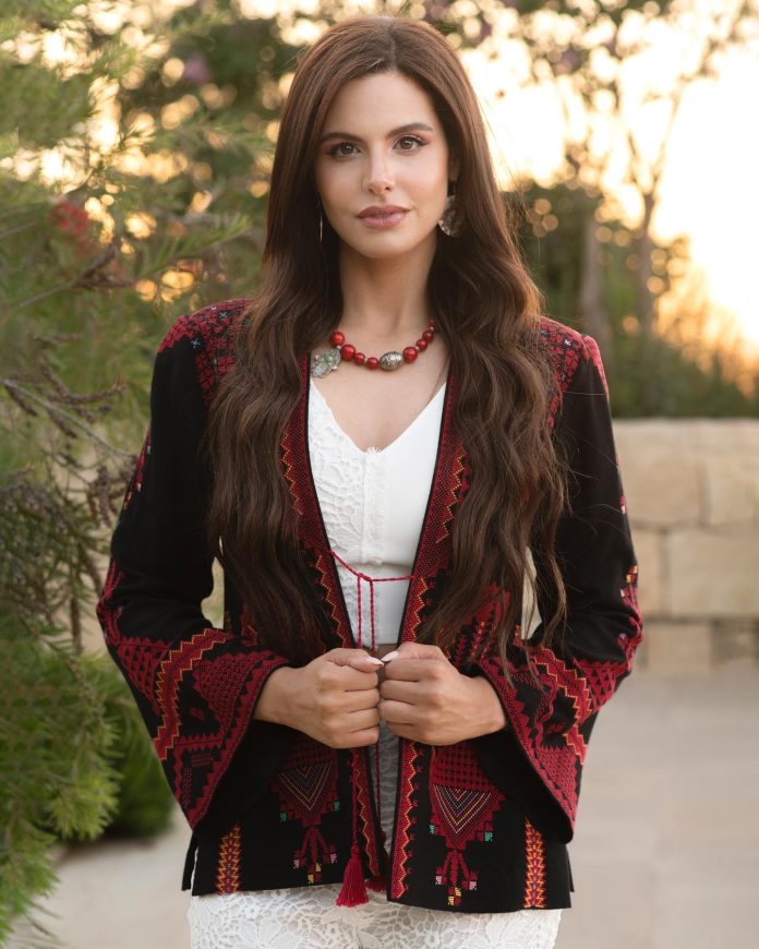 9463AB8E9BE54478A8B978AE2A79EB9F_203210