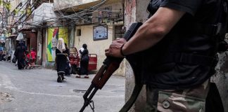 حزب الله يحاول الضغط على الفصائل الفلسطينية للاعتراض وعدم الالتزام بتوجيهات عباس