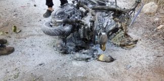 وزارة الصحة : جريح في غارة من مسيّرة إسرائيلية على بلدة سريان بقضاء مرجعيون جنوبي البلاد (صورة للدراجة النارية المستهدفة)