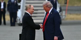 ترامب يشيد بـ”تقدم كبير” بشأن روسيا.. هل اقترب الاتفاق؟
