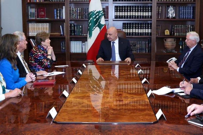 *السيناتور جين شاهين: سوف نستمر بالضغط لدعم لبنان في المسار الذي اختاره لمستقبله*