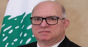 وزير العمل: لن نقبل بتحويل المعركة مع العدو الإسرائيلي إلى الشارع أو الداخل اللبناني