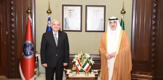 منسى بحث في الكويت سبل دعم الجيش اللبناني وتطوير قدراته