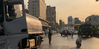 تسرّب زيوت على أوتوستراد الدورة يعيق حركة السير