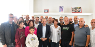 باسيل يجول في قرطبا ويضع اكليلا على اللوحة التذكارية لشهداء انفجار مرفأ بيروت