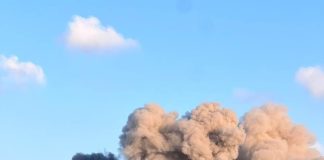 غارة للاحتلال تستهدف برج الرؤيا في مدينة غزة