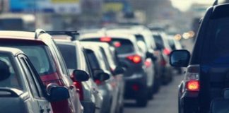 مع المطرات الاولى.. زحمة سير خانقة على الطرقات