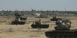 نتنياهو يطلب من ترامب الضغط على مصر لتقليص الحشد في سيناء