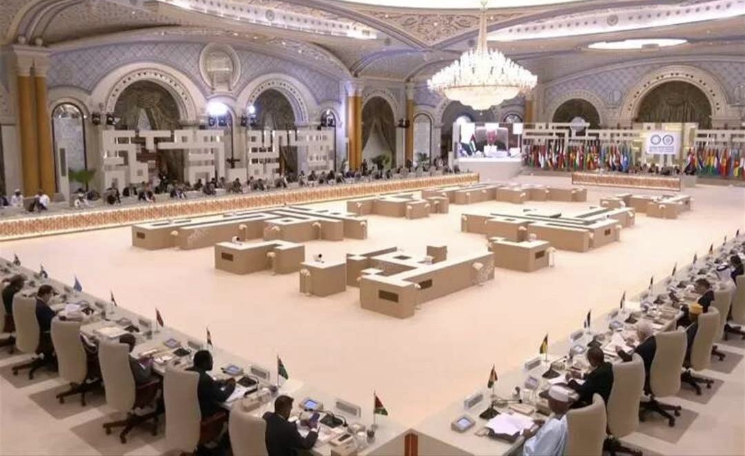 *الرئيس المصري: الاعتداء’ على قطر انتهاك للقانون الدولي وإسرائيل’ تسعى لجعل المنطقة ساحة مفتوحة للعدوان’*