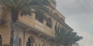 اعتراض دورية تابعة لليونيفيل في بلدة الزرارية، تتجول داخل البلدة دون مرافقة الجيش اللبناني