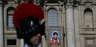 “الرسول الإلكتروني”… الفاتيكان يعلن كارلو أكوتيس أول قدّيس من جيل الألفية