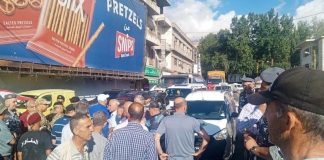 العسكريون المتقاعدون ينفّذون اعتصامًا في ساحة شتورة احتجاجا على عدم تلبية مطالبهم لناحية تصحيح رواتبهم