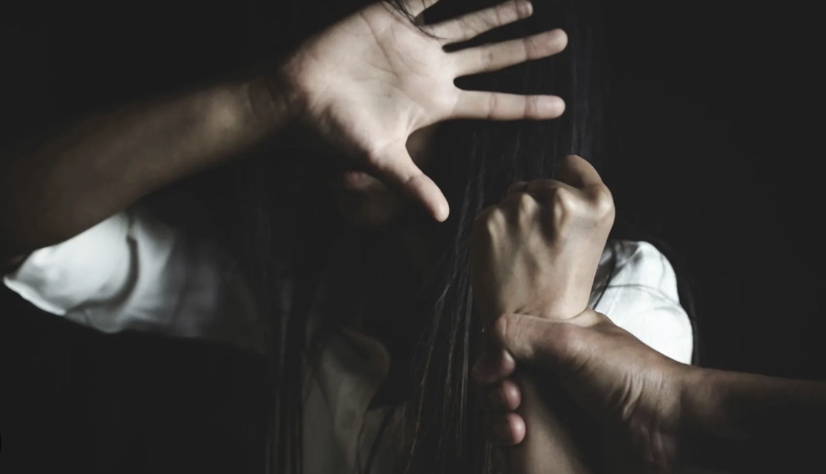 *إنجاز أمني لمفرزة استقصاء الشمال: توقيف سوري متهم باغتصاب قاصر في البداوي*