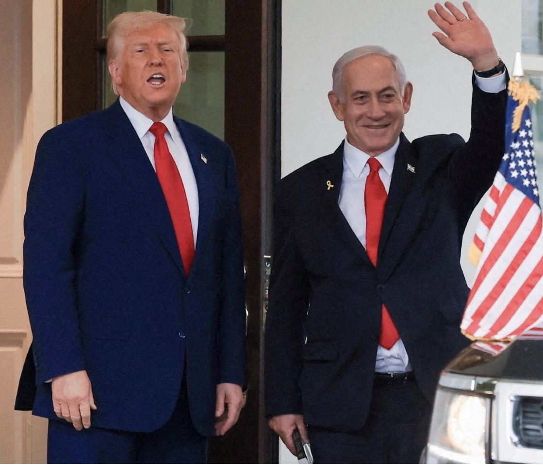 *القناة 12 العبرية’:سيلتقي رئيس وزراء الاحتلال نتنياهو بالرئيس الأمريكي ترامب الساعة السادسة مساءً بتوقيت الاحتلال. وسيعقدان مؤتمرًا صحفيًا مشتركًا الساعة الثامنة والربع مساءً*