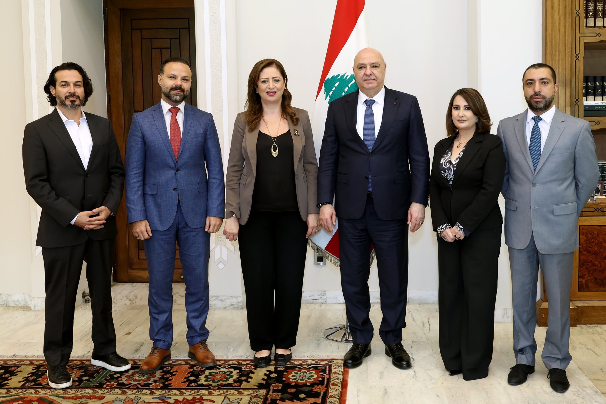 رئيس الجمهورية أمام مجلس إدارة تلفزيون لبنان:أنا مع الحرية الإعلامية شرط ألا تُستَخدم للإساءة. سقفها هو الأمن الوطني، فلا يجوز أن تتحوّل إلى أداة للتحريض على رموز الدولة، أو للترويج للنعرات الطائفية، أو للإساءة إلى دول شقيقة وصديقة تقف إلى جانب لبنان