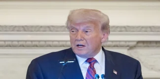 ترامب: “أراهنكم” بانضمام إيران إلى اتفاقيات إبراهيم للتطبيع مع إسرائيل