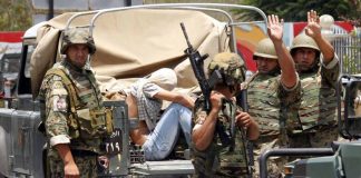 معلومات عن عملية نوعية لمخابرات الجيش في بلدة سعدنايل منذ بعض الوقت.. توقيف عدد من المطلوبين من الجنسيتين اللبنانية والسورية وتحرير مخطوف كان قد اختُطف منذ يومين بعد تبادل إطلاق نار وتوقيف عدد من الخاطفين.