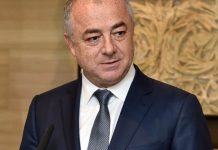 بو صعب بعد اجتماعه بروكز: رئيس الحكومة جدّد الالتزام بحل عادل لرواتب العسكريين الحاليين والمتقاعدين قبل نهاية شباط الحالي إضافة إلى ما تم الاتفاق عليه في موضوع المساعدات المدرسية لعامي 2025-2026 بنسبة 100% إضافة للتعويضات العائلية… الأجواء إيجابية للذهاب نحو حلّ والكلام سوف يتابع ورئيس الحكومة تحدث عن العدالة وهذا يطمئن