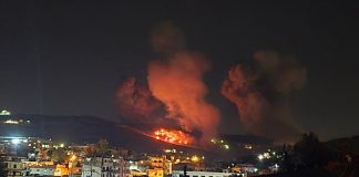 الجيش الاسرائيلي يزعم : سلاح الجو اغار على موقع لحزب الله يستخدم لادارة منظومة النيران والدفاع في جبال الشقيف، وتم استهداف وسائل قتالية ومبان عسكرية وبنى تحتية تحت الارض