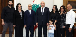 الرئيس عون أكد أمام عائلة الرائد الشهيد جوزف حنا وقوفه الى جانبهم وكل عائلات شهداء الجيش