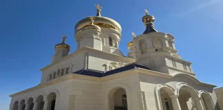 أول كنيسة على الطراز الروسي في لبنان…