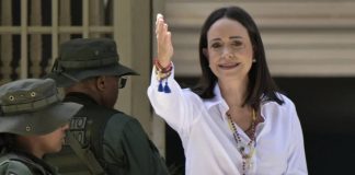 مسؤول في البيت الأبيض: ترامب هنأ الفائزة بجائزة نوبل للسلام وأكد لها خلال اتصال هاتفي أنها تستحق الجائزة