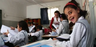 كرامي تستغرب الضجة بعد موافقة كل الأطراف تسجيل التلاميذ السوريين … وهذه أعدادهم