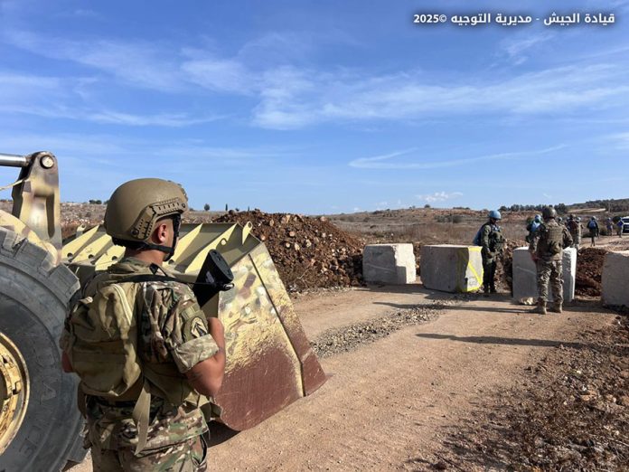 algysh-soatr-traby-fy-khrag-aaytron