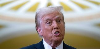 ترامب: إبادة كاملة لحماس إن قررت البقاء في السلطة