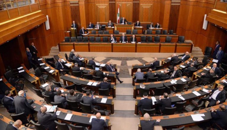 *المجلس النيابي جدد انتخاب اميني السر وثلاثة مفوضين وانتخاب اعضاء اللجان*