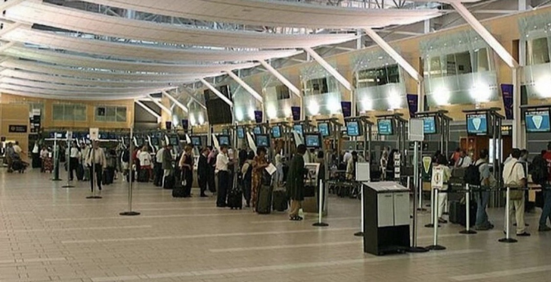 *كندا تحذر مواطنيها من صعوبات دخول الولايات المتحدة لحاملي جوازات بـ”جنس X*