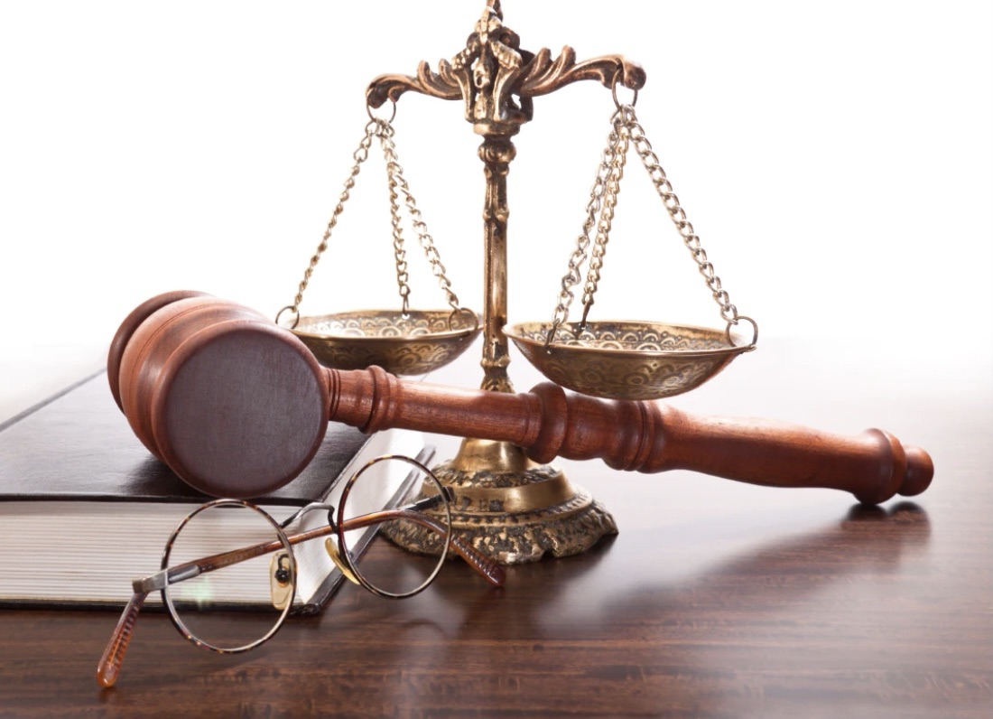 *القاضي الحجار أمر بإعادة استدعاء الإعلامي علي برو للتحقيق غدا بعد تغيّبه اليوم ومحاميه: موكّلي إعلامي ولا يمثل أمام الضابطة العدلية بل أمام محكمة المطبوعات فقط*