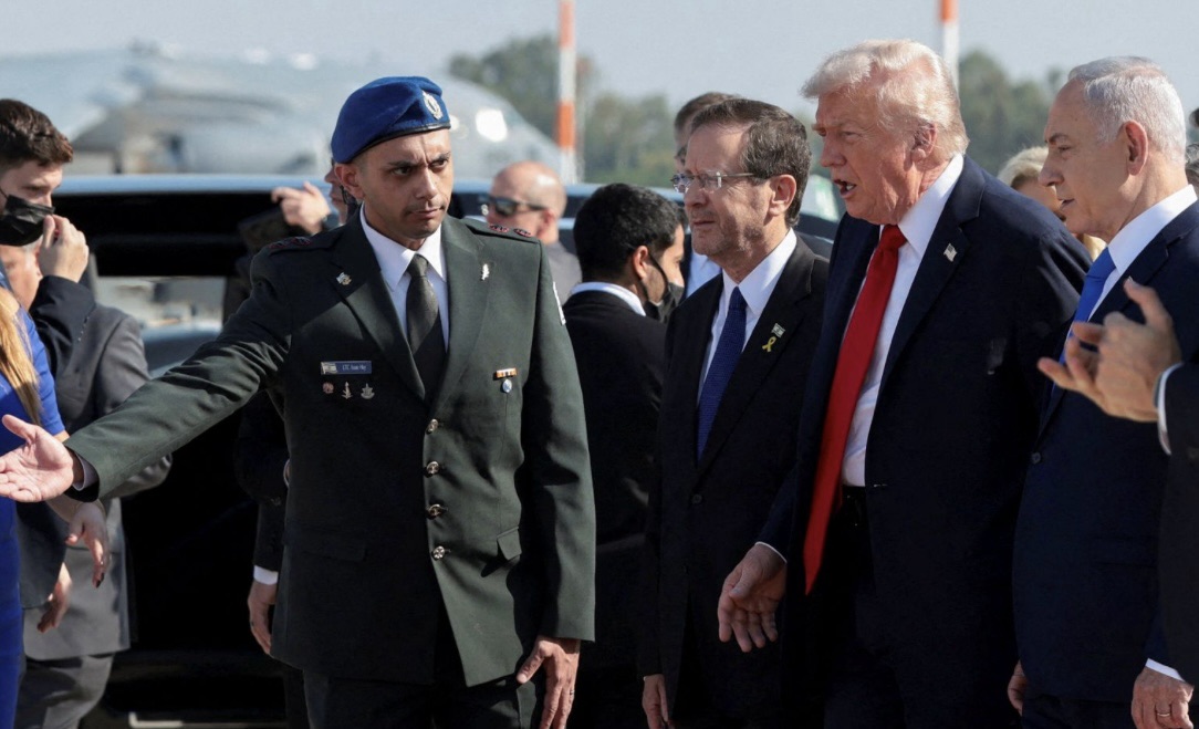 *ترامب سيؤكد أمام الكنيست ضرورة استعادة الاستقرار في غزة ومنح سكانها حياة أفضل*