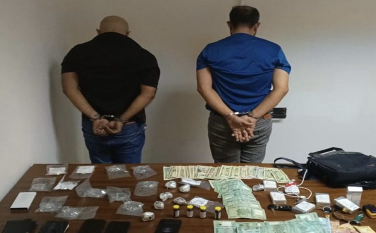 *قوى الأمن توقف شخصين بتهمة ترويج المخدرات في جبل لبنان*