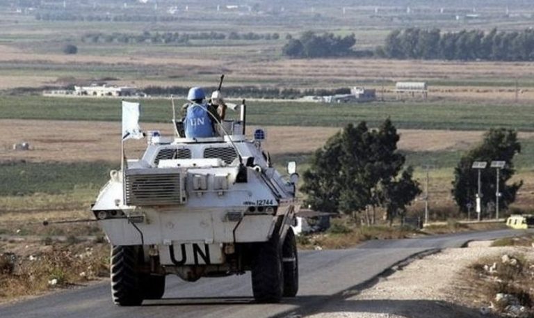 *الجيش اللبناني يتدخل لفض إشكال بين الأهالي وقوات اليونيفيل في محرونة-ديرنطار*