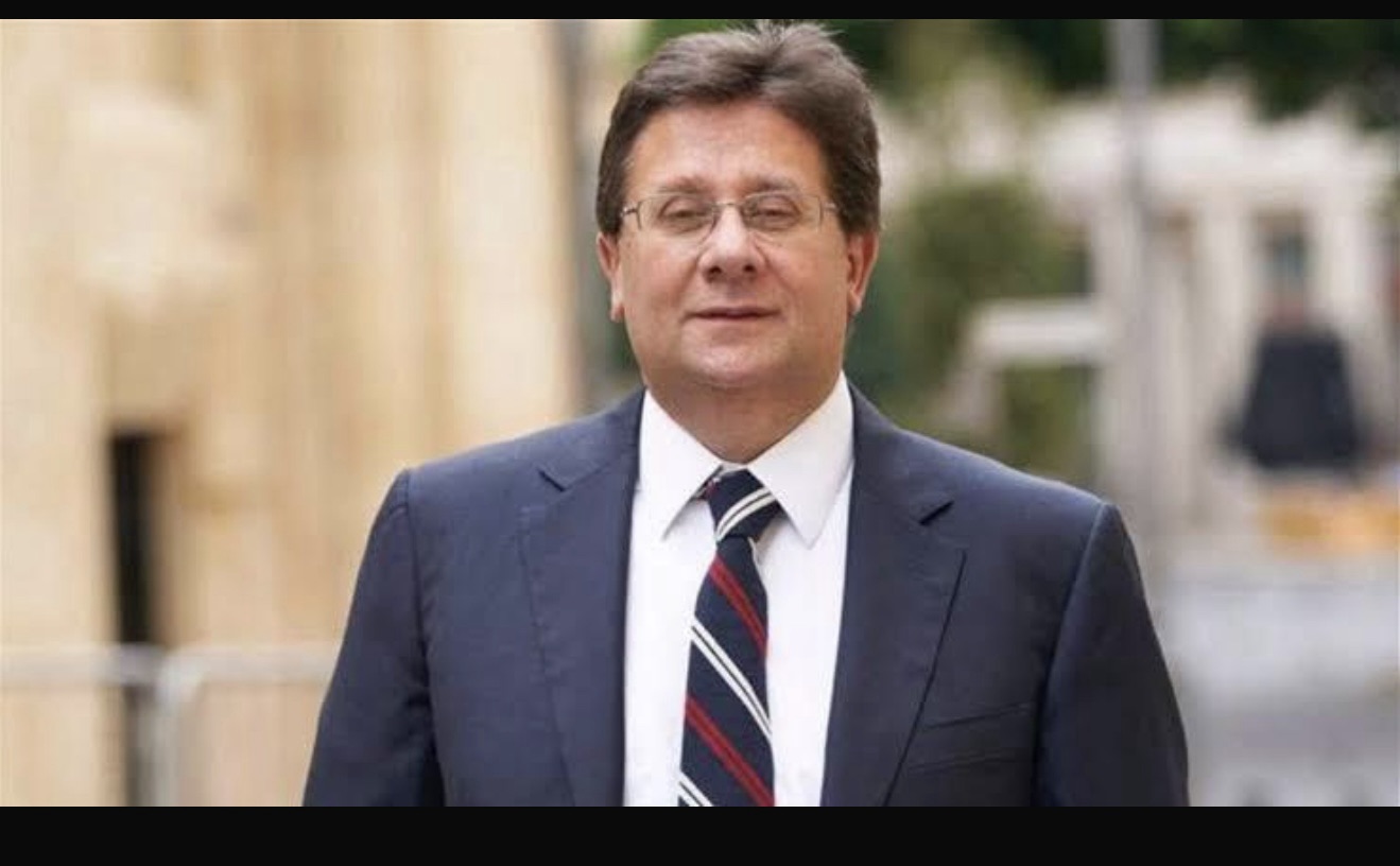 النائب كنعان بعد أول جلسة لدرس الموازنة: أجهزة الرقابة المكلفة بمكافحة الفساد والتدقيق في الحسابات المالية يجب أن تعزز قدراتها، والدولة تقف على رجليها بفضل مواطنيها، وحقوق القطاع العام هي الأساس لذلك