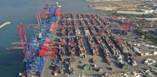 إدارة مرفأ بيروت تشرح سبب التأخير في إرسال المعاملات إلكترونياً